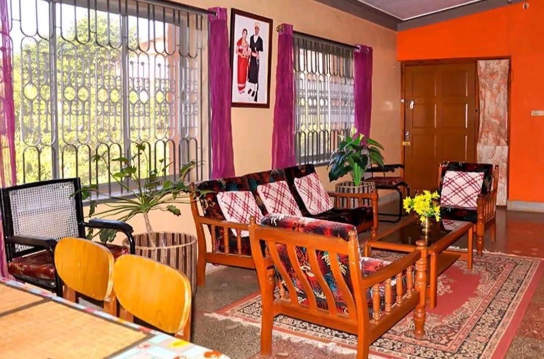 Honey Palace Homestay Madikeri Extérieur photo
