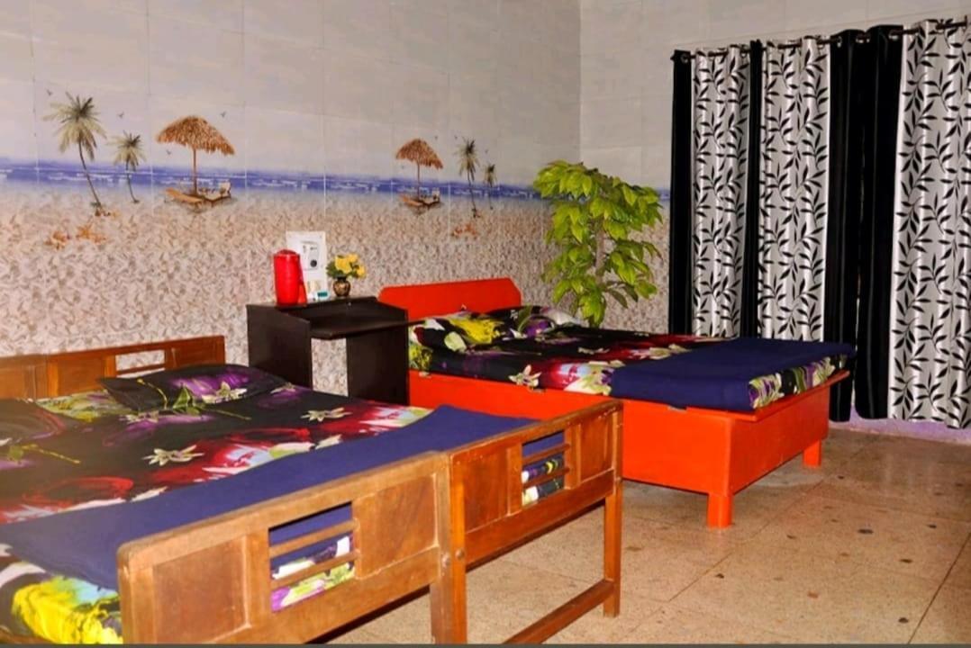 Honey Palace Homestay Madikeri Extérieur photo