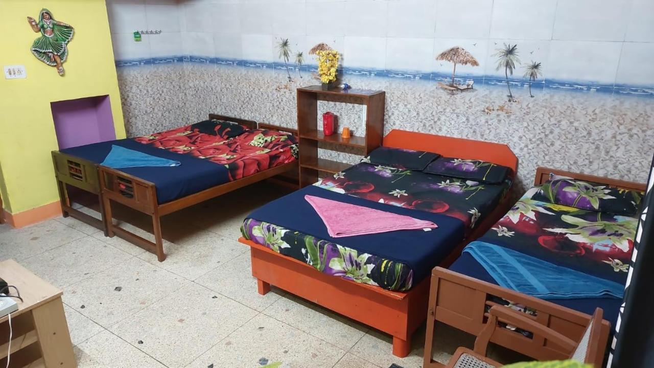 Honey Palace Homestay Madikeri Extérieur photo